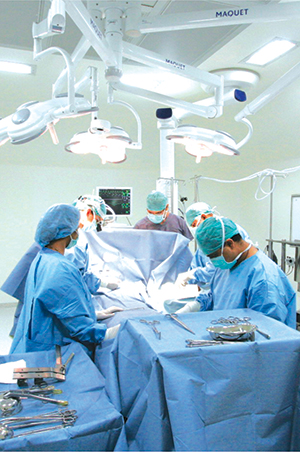 Bone Marrow Transplant Hospital in Pune - BMT Specialist & Doctors ...